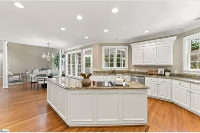 401 Rivercrest Drive, Taylors, SC 29687 - Photo 10
