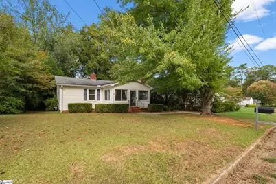 306 Owings Street, Laurens, SC 29360 - Photo 16