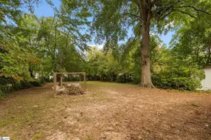 306 Owings St, Laurens, SC 29360 - Photo 24