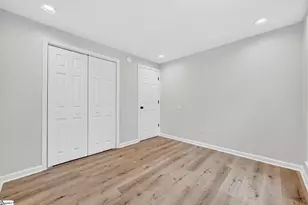 17 Woodharbor Dr, Taylors, SC 29687 - Photo 18