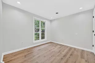17 Woodharbor Dr, Taylors, SC 29687 - Photo 16