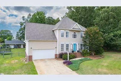 211 Sunrise Drive, Greer, SC 29651 - Photo 2