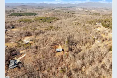 292 Rabbit Road, Travelers Rest, SC 29690 - Photo 6