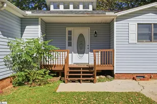106 Kirksey Ct, Travelers Rest, SC 29690 - Photo 2