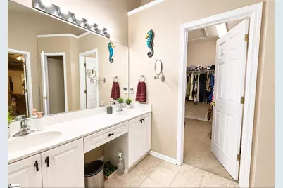 549 E Abington Way, Spartanburg, SC 29301 - Photo 18