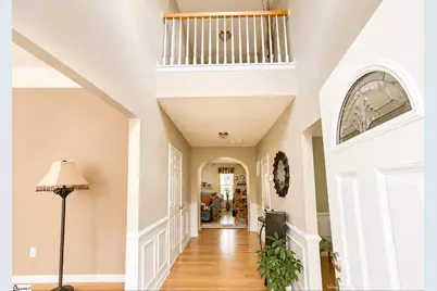 549 E Abington Way, Spartanburg, SC 29301 - Photo 2