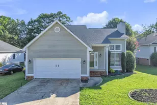 204 Flagstar Ct, Fountain Inn, SC 29644 - Photo 2