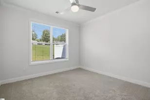 313 Cub Ct, Greenville, SC 29609 - Photo 10
