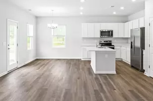 106 Rosbury Ln, Gaffney, SC 29341 - Photo 6