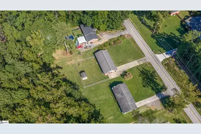 1007 E Northside Drive, Greenwood, SC 29649 - Photo 38