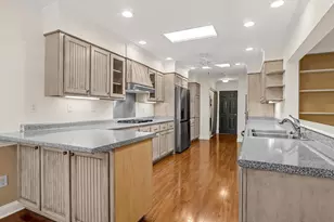300 Redspire Dr, Greenville, SC 29617 - Photo 16