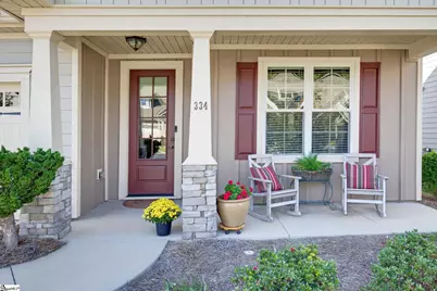 334 Belle Oaks Drive, Simpsonville, SC 29680 - Photo 2