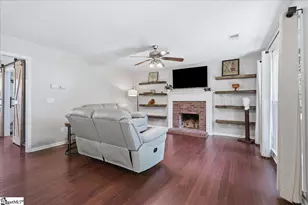 1 Wieuca Ct, Greenville, SC 29609 - Photo 6