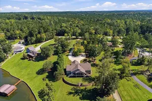 225 S Point Harbor Dr, Chappells, SC 29037 - Photo 48