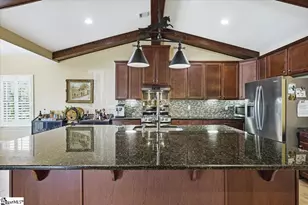 225 S Point Harbor Dr, Chappells, SC 29037 - Photo 14