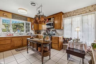 48 Crestline Rd, Greenville, SC 29609 - Photo 18