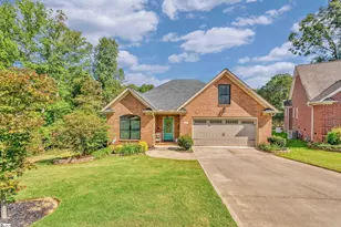 157 Hidden Ridge Dr, Spartanburg, SC 29301 - Photo 2