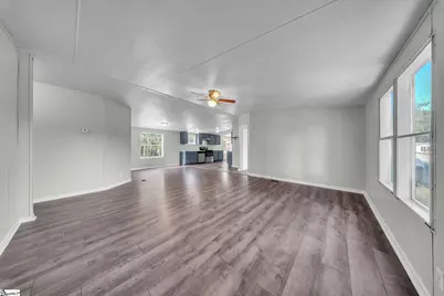 8 Riverbreeze Road, Greenville, SC 29611 - Photo 2