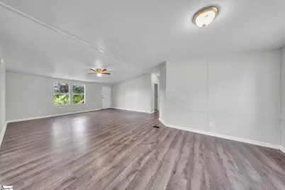 8 Riverbreeze Road, Greenville, SC 29611 - Photo 8