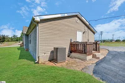 780 E Main Street, Laurens, SC 29360 - Photo 36