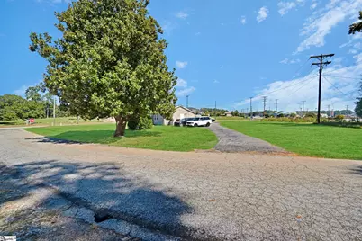 780 E Main Street, Laurens, SC 29360 - Photo 38