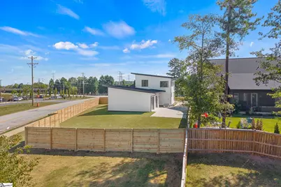 8 Village Crest Drive, Greenville, SC 29607 - Photo 40