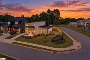 8 Village Crest Dr, Greenville, SC 29607 - Photo 42