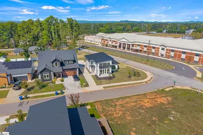 8 Village Crest Drive, Greenville, SC 29607 - Photo 44