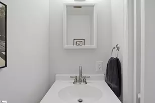 815 Edwards Rd, Greenville, SC 29615 - Photo 12