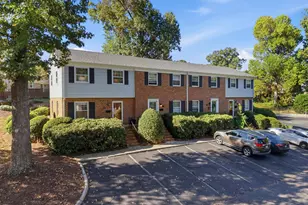 815 Edwards Rd, Greenville, SC 29615 - Photo 2