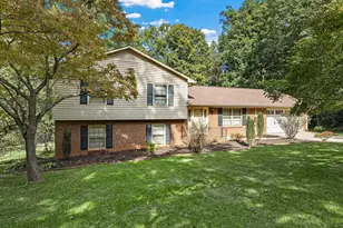 239 Briarcreek Dr, Spartanburg, SC 29301 - Photo 1