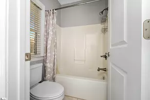 127 Warren Dr, Easley, SC 29642 - Photo 24