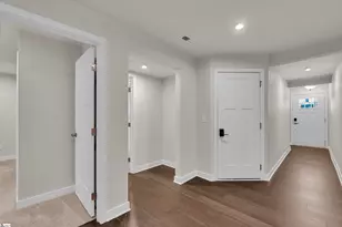 28 Questover Dr, Greenville, SC 29607 - Photo 8