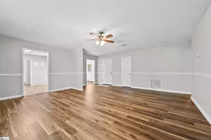 541 Hunts Bridge Rd, Easley, SC 29640 - Photo 4