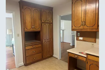 402 Chestnut Street, Clinton, SC 29325 - Photo 14