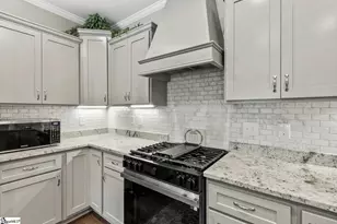 324 Bowen Dr, Anderson, SC 29621 - Photo 8