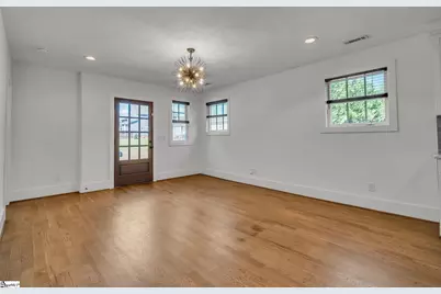 105 Burns Street, Greenville, SC 29605 - Photo 4