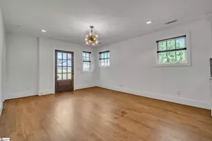 105 Burns St, Greenville, SC 29605 - Photo 4