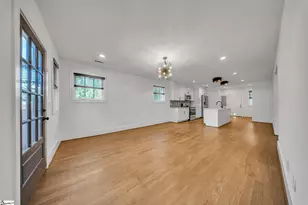 105 Burns St, Greenville, SC 29605 - Photo 6