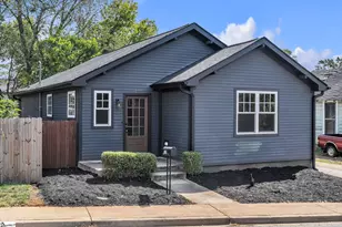 105 Burns St, Greenville, SC 29605 - Photo 2