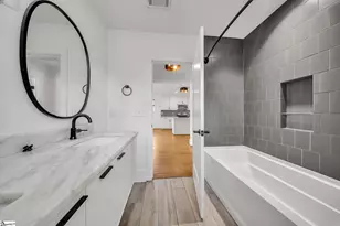 105 Burns St, Greenville, SC 29605 - Photo 20