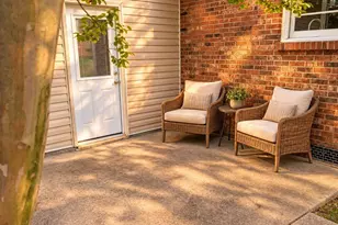 406 Mapleton Dr, Greenville, SC 29607 - Photo 18