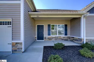 203 Icebow Rd, Fountain Inn, SC 29644 - Photo 4
