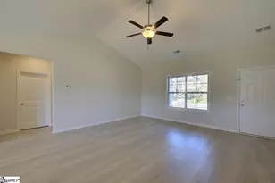 203 Icebow Rd, Fountain Inn, SC 29644 - Photo 6