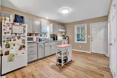 106 E Bluford Street Extension Extension, Clinton, SC 29325 - Photo 6