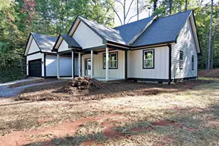 223 Long Bay Dr, West Union, SC 29696 - Photo 2