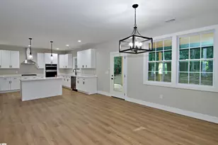 223 Long Bay Dr, West Union, SC 29696 - Photo 10