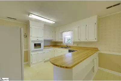 127 Bessie Avenue, Greer, SC 29651 - Photo 12