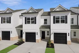 42 Lone Cypress St, Travelers Rest, SC 29690 - Photo 2