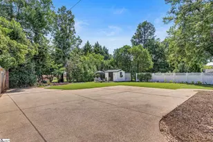 309 Dupre Dr, Spartanburg, SC 29307 - Photo 32
